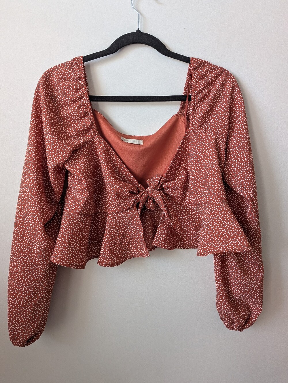 Women’s Altar'd State Rust Orange Polka Tie-Front Blouse Crop Top Ruffle Sleeves